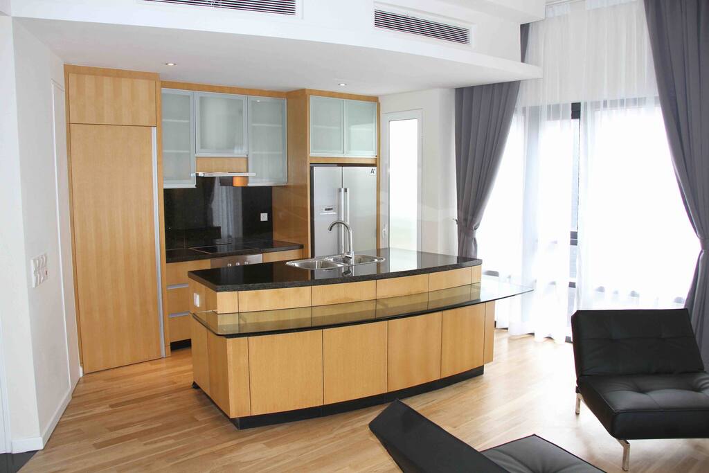 Open kitchen