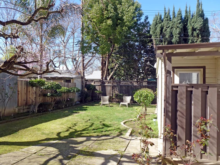 This listing is for renting only the private guest cottage studio in our backyard garden, NOT the entire property.