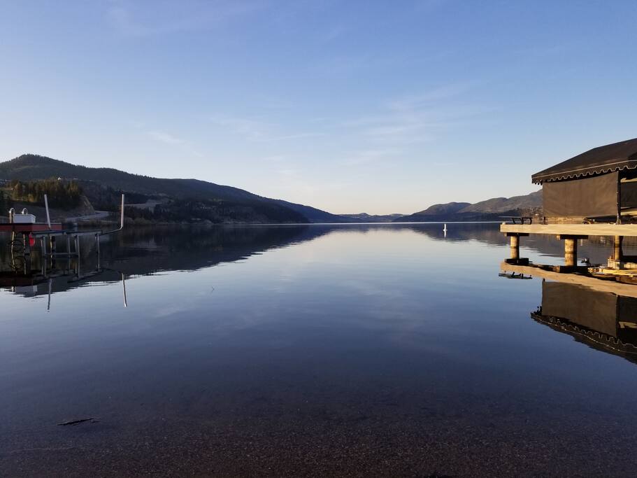 Waterfront Guest Suite on Beautiful Wood Lake in Lake Country