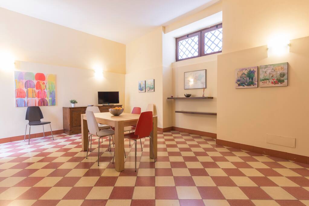 Kitchen & Living Room
