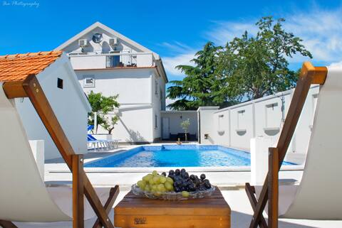 Spacious villa with private swimming pool