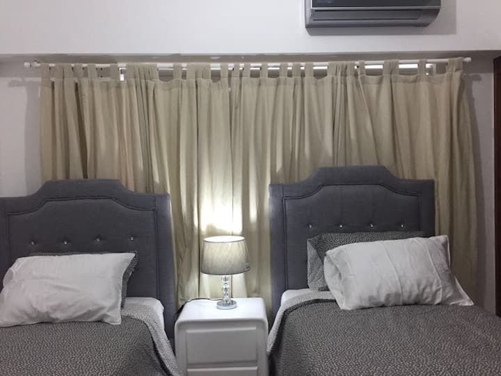 غرفة النوم 2