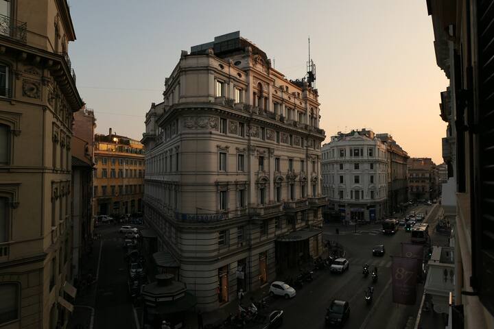 7p. – 3rd floor – In The Heart Of Rome gallery image 4