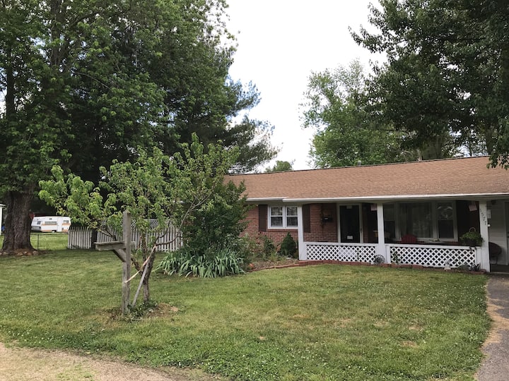 Top 9 Airbnb Vacation Rentals In Buena Vista, Virginia Updated 2024