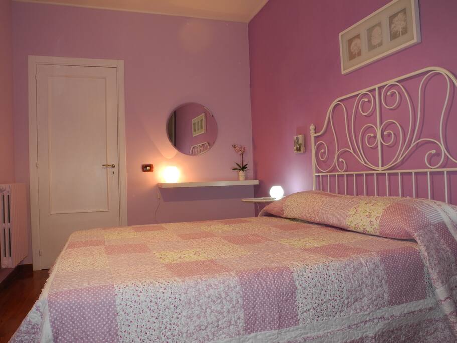 wisteria room