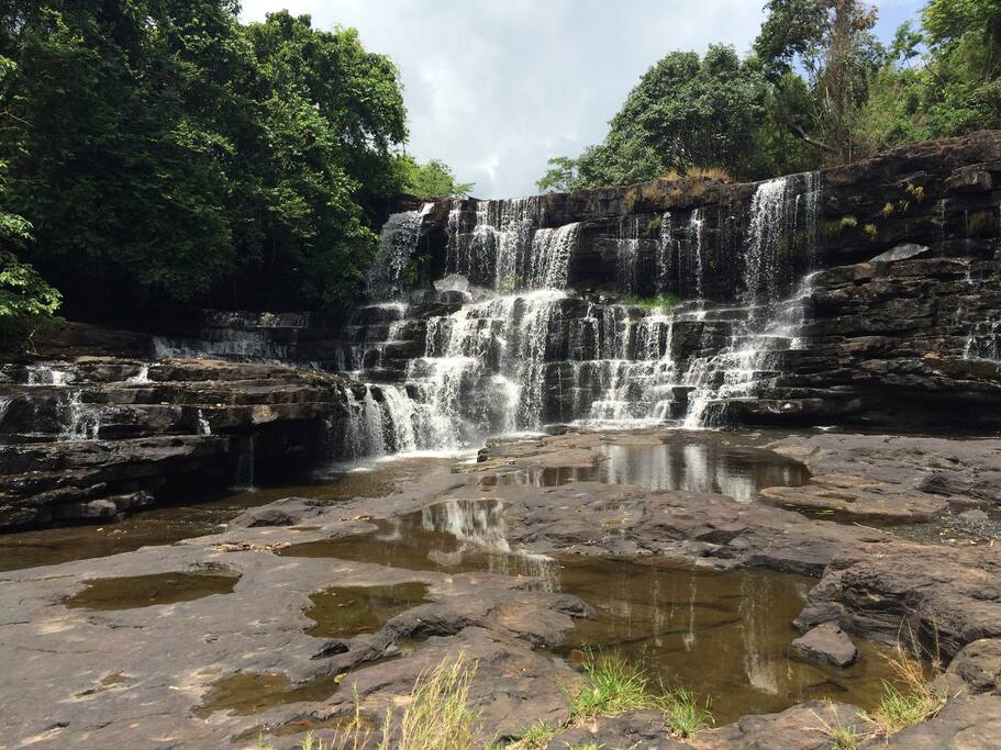 Nearby waterfalls in Dubreka