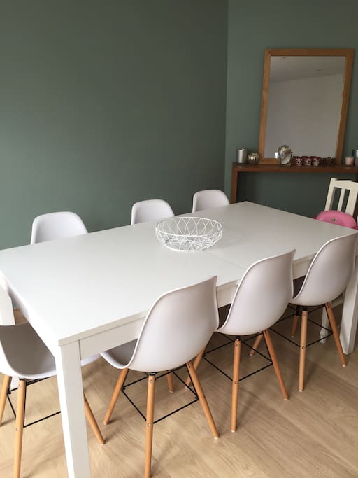 Côté salle à manger