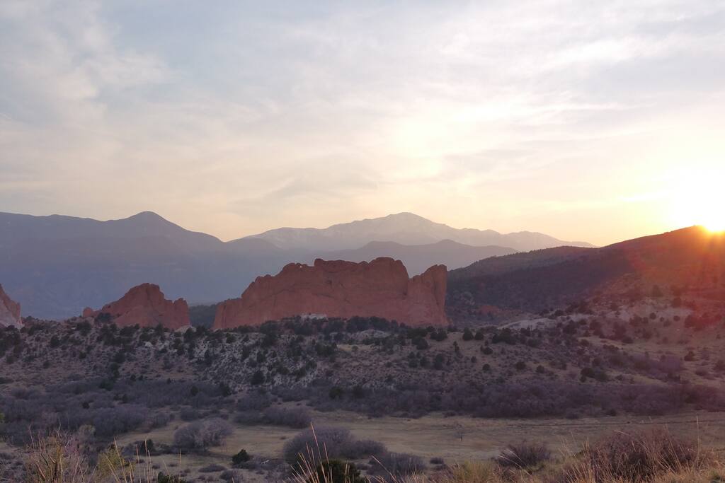 Garden of the Gods Park located less than five minutes away.