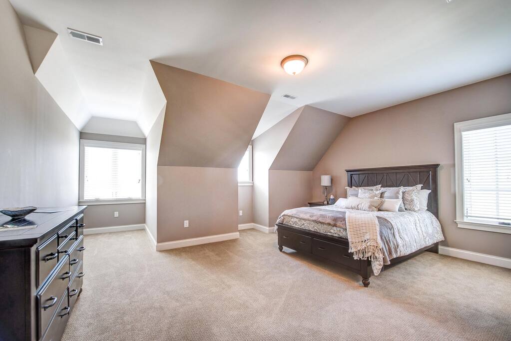Large bedroom