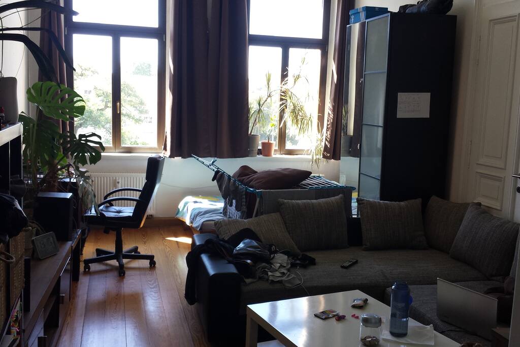 Dein Zimmer / Your Room
