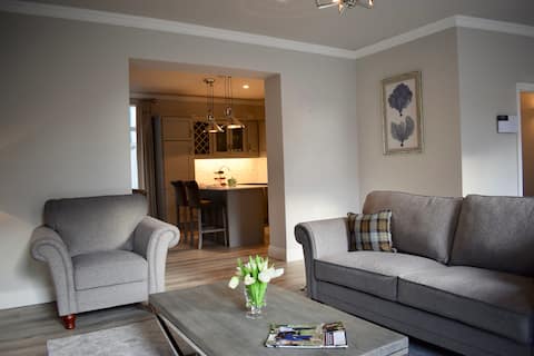 Modern 3 bed in Templebar