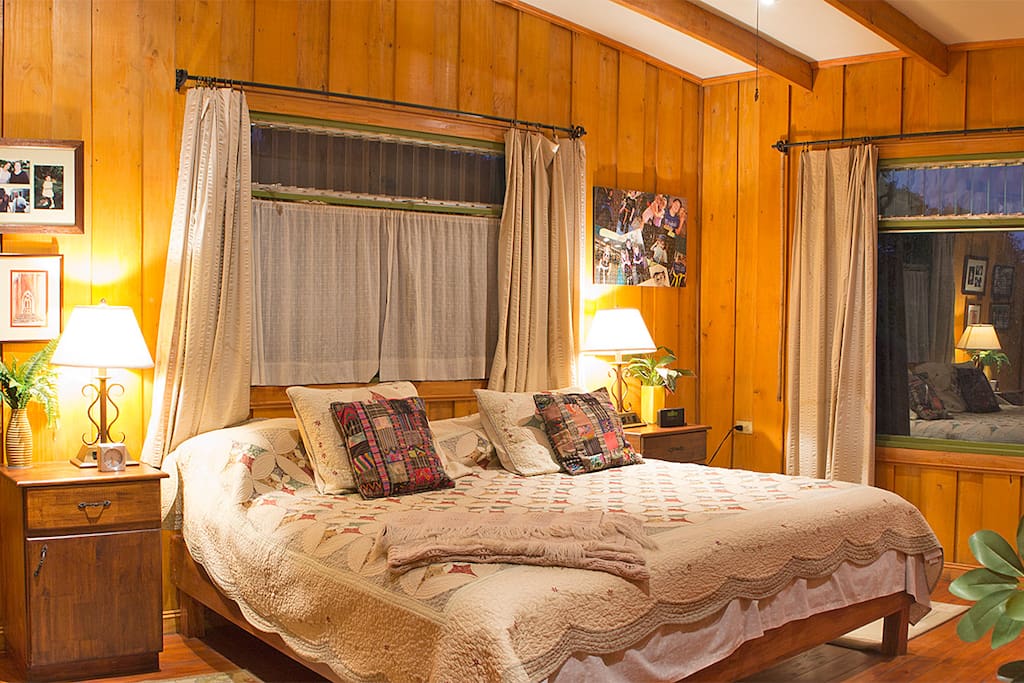 Main bedroom with great mountain and valley views