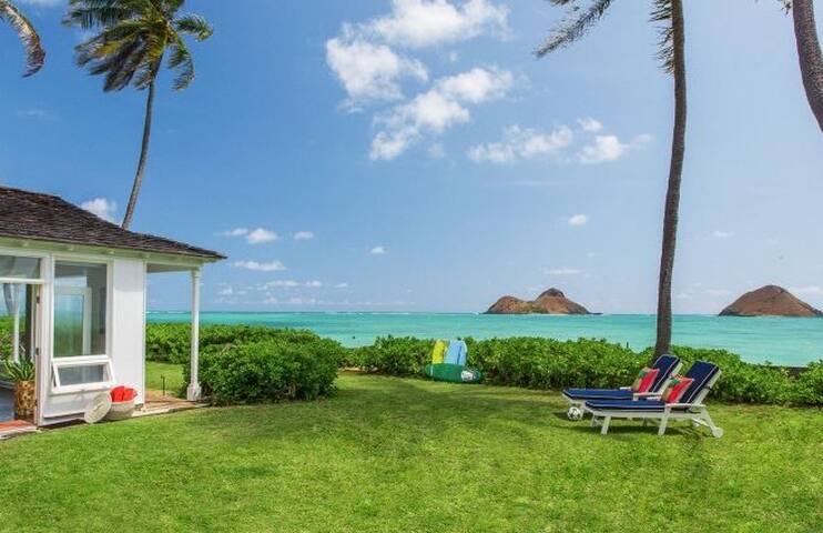 Lanikai Oceanside 4 BD: Amazing Views,Yard & AC gallery image 5