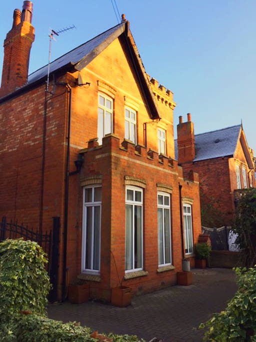 The Avenues Arthouse