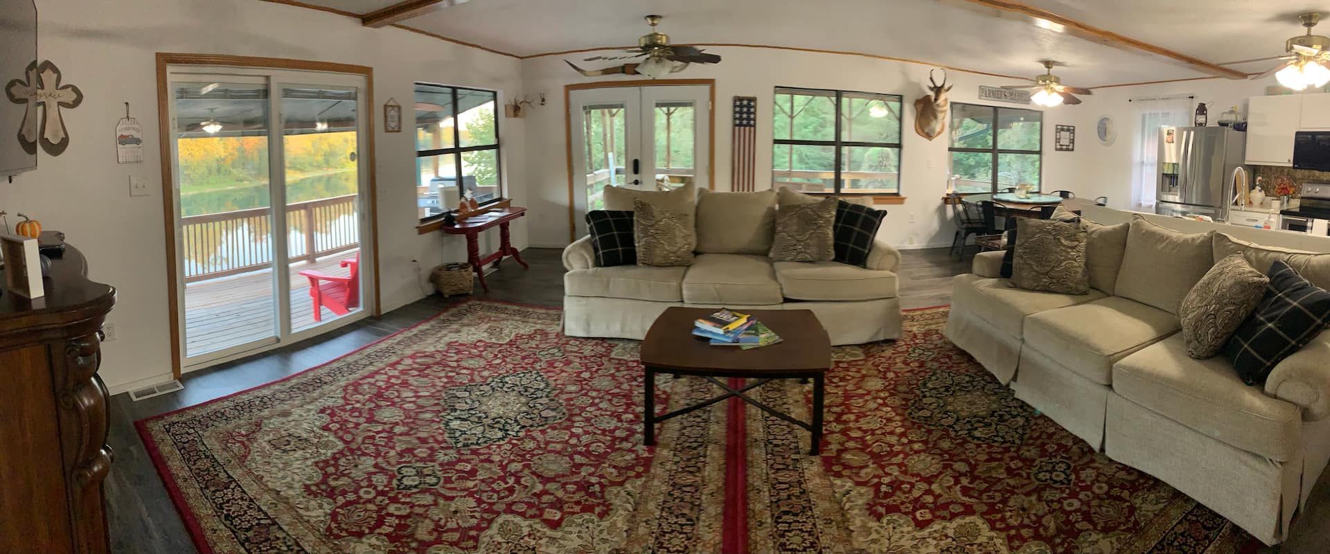 Cabin Right on Current River, conveniently located close to town. — zdjęcie 3