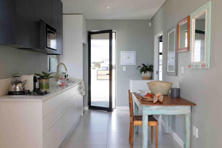 Luxury Beach Front Villa For 2 People - Langebaan