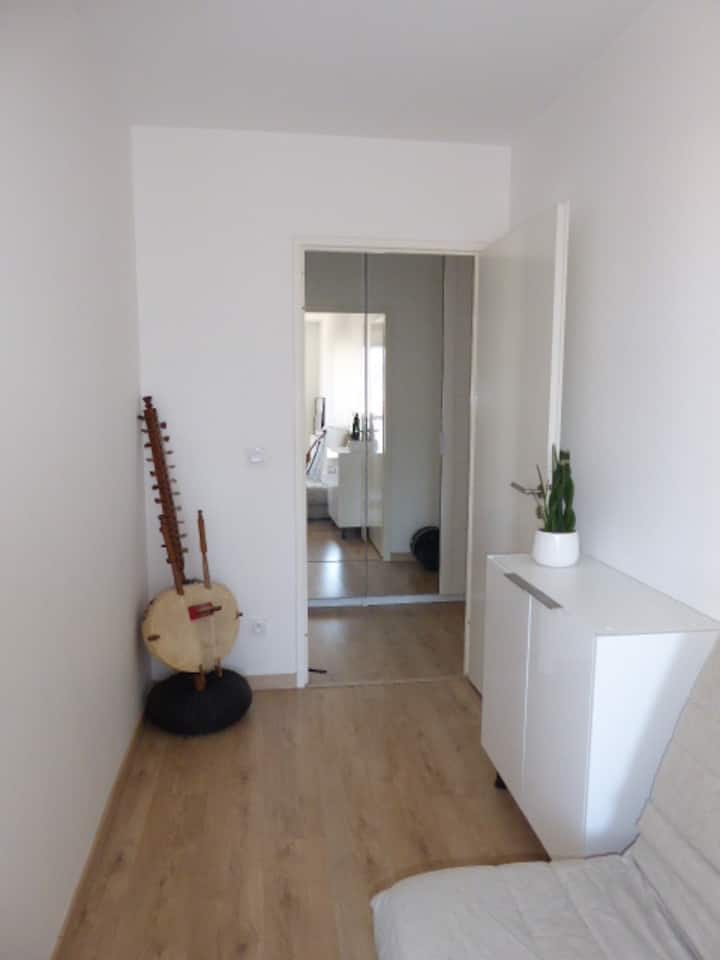 საძინებელი 3