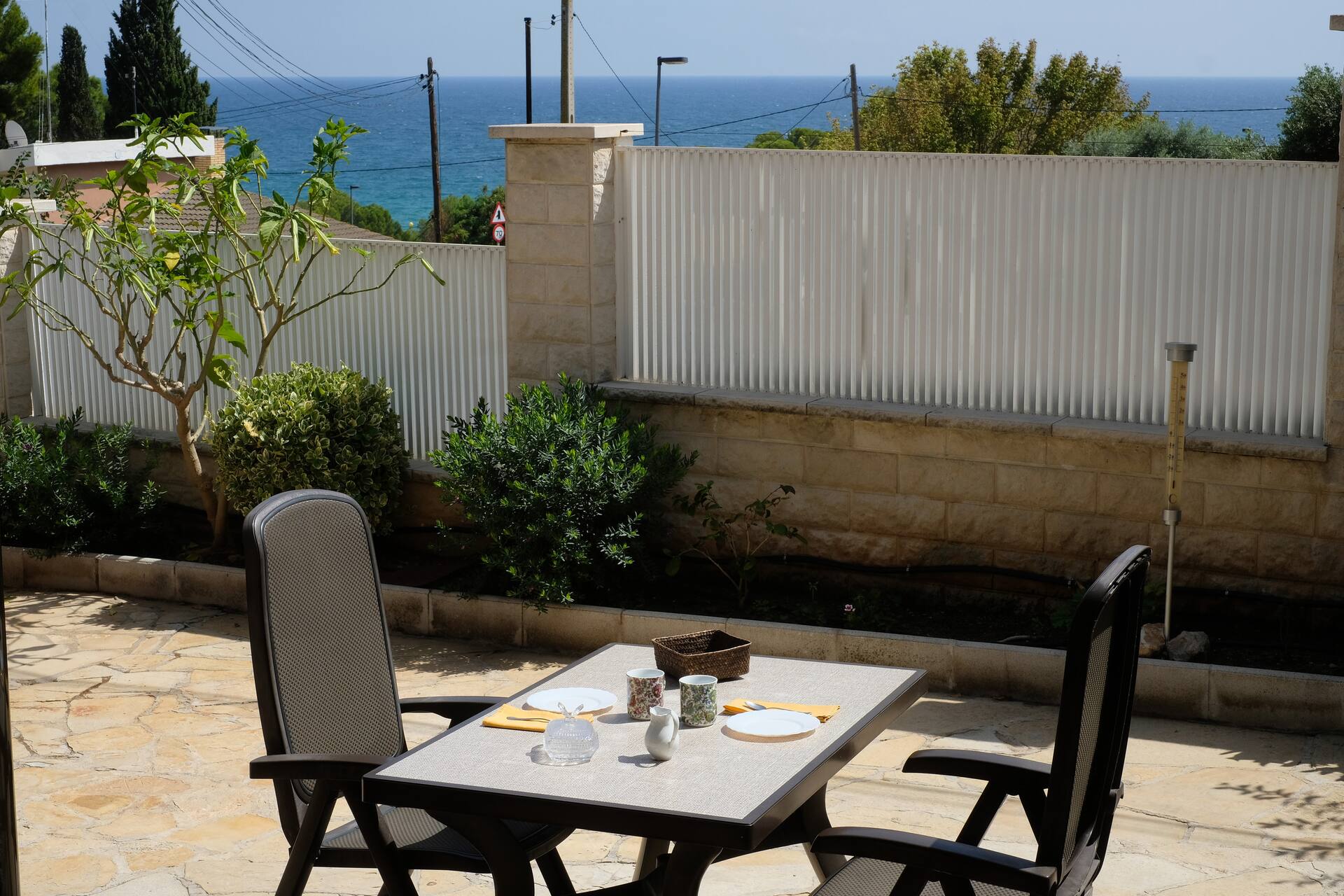 Flat near the beach