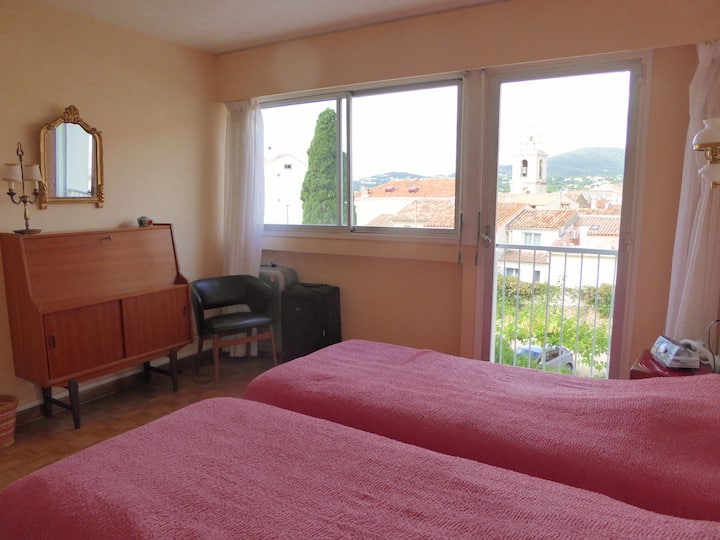 Chumba cha kulala chenye mwonekano wa kijiji