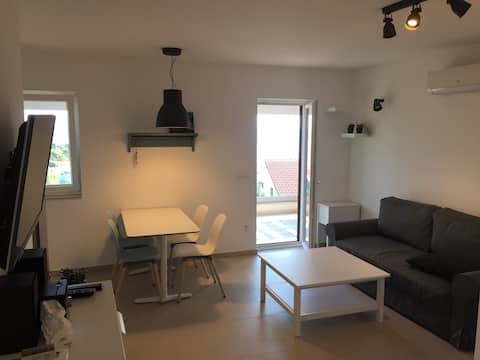 Successful Airbnb property: Maslina & Kamen apartment east in Potočnica