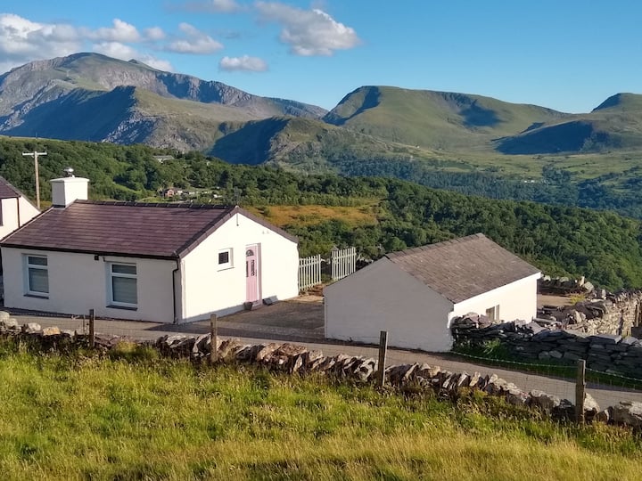 Llanberis Holiday Rentals & Homes Wales, United Kingdom Airbnb