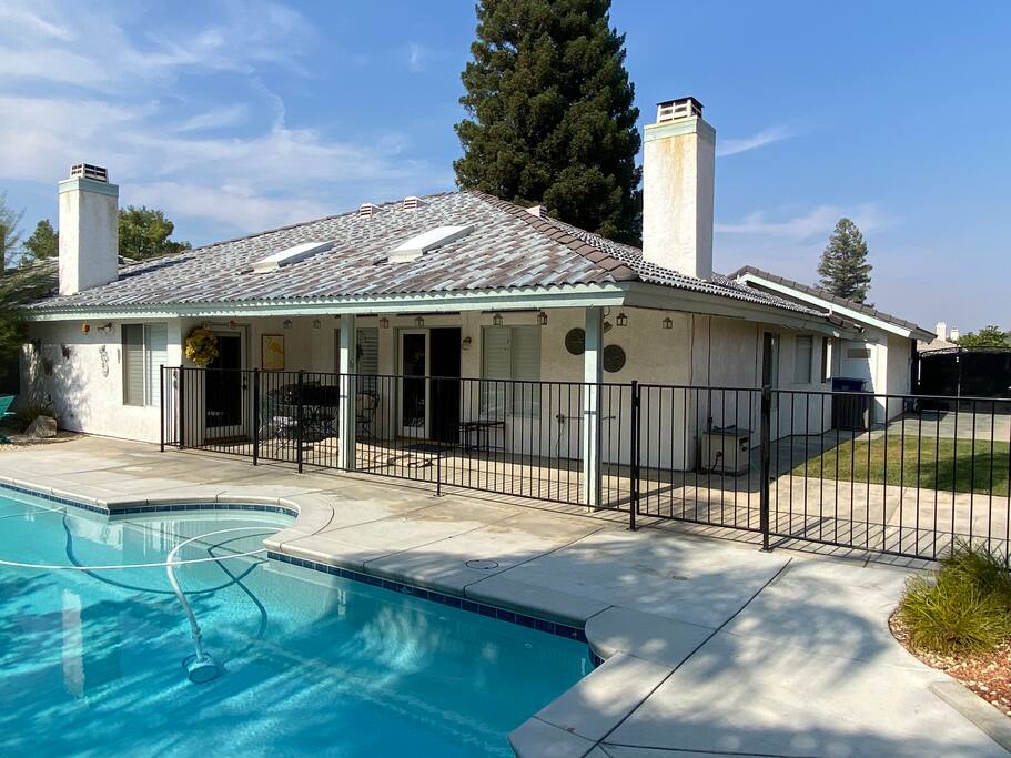 The Executive! Private Luxury Living!