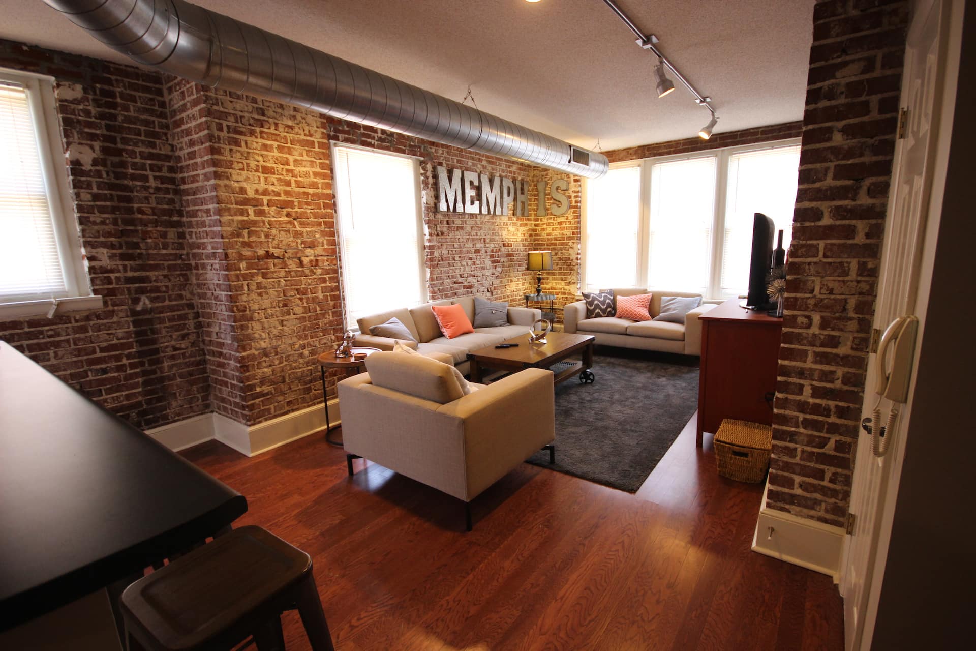 Historic City Views|Free Gated Parking| Walkable