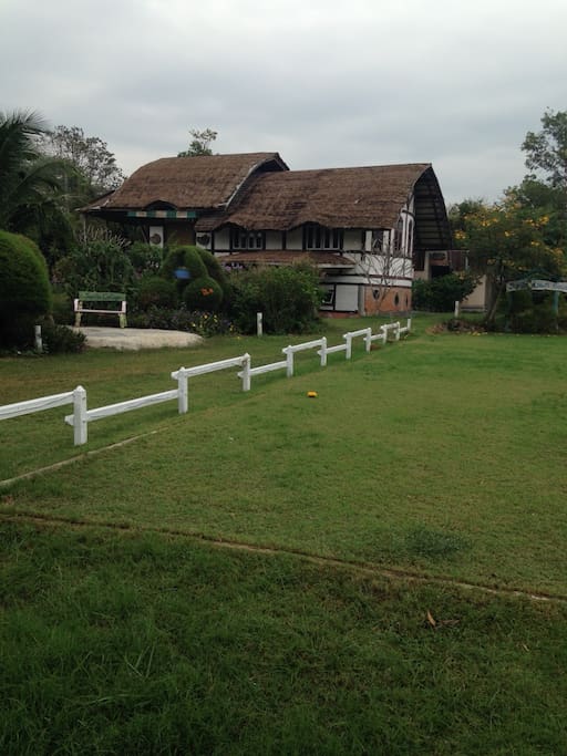 AP Cottage building