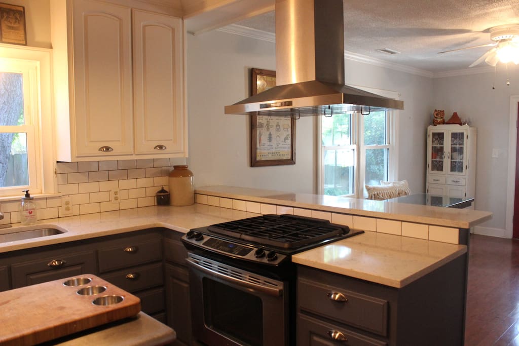 Fully furnished open kitchen