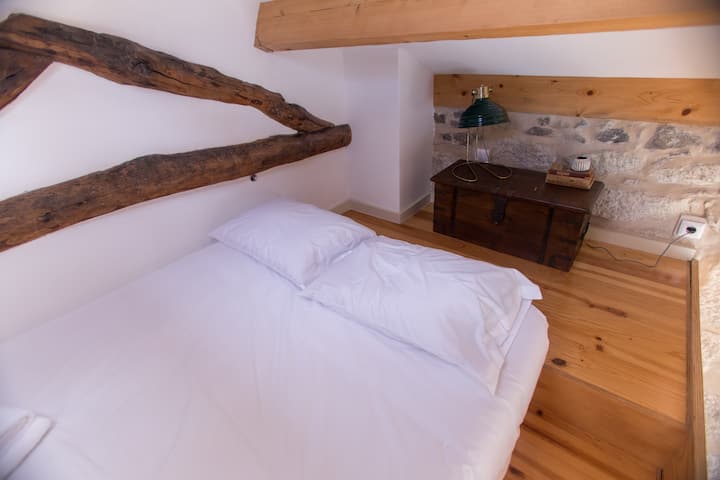 غرفة في الغرفة العلوية