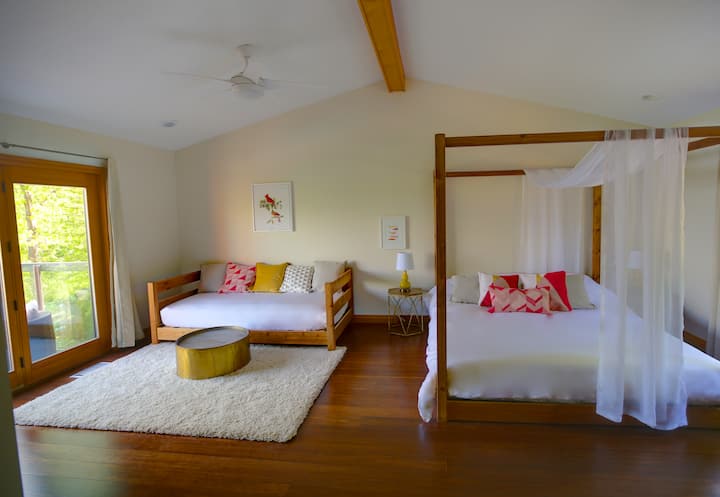 Cardinal Bedroom - King bed + Single Bed, private lake view balcony with seating.