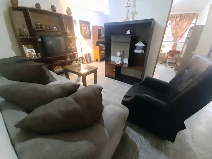 Hermoso Y Antiguo Condominio Puebla Del Ayer - Puebla