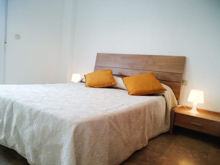 غرفة النوم 1