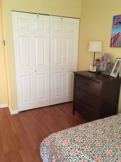 The Room - Large closet with hangers and shelves inside. Towels and linens provided.