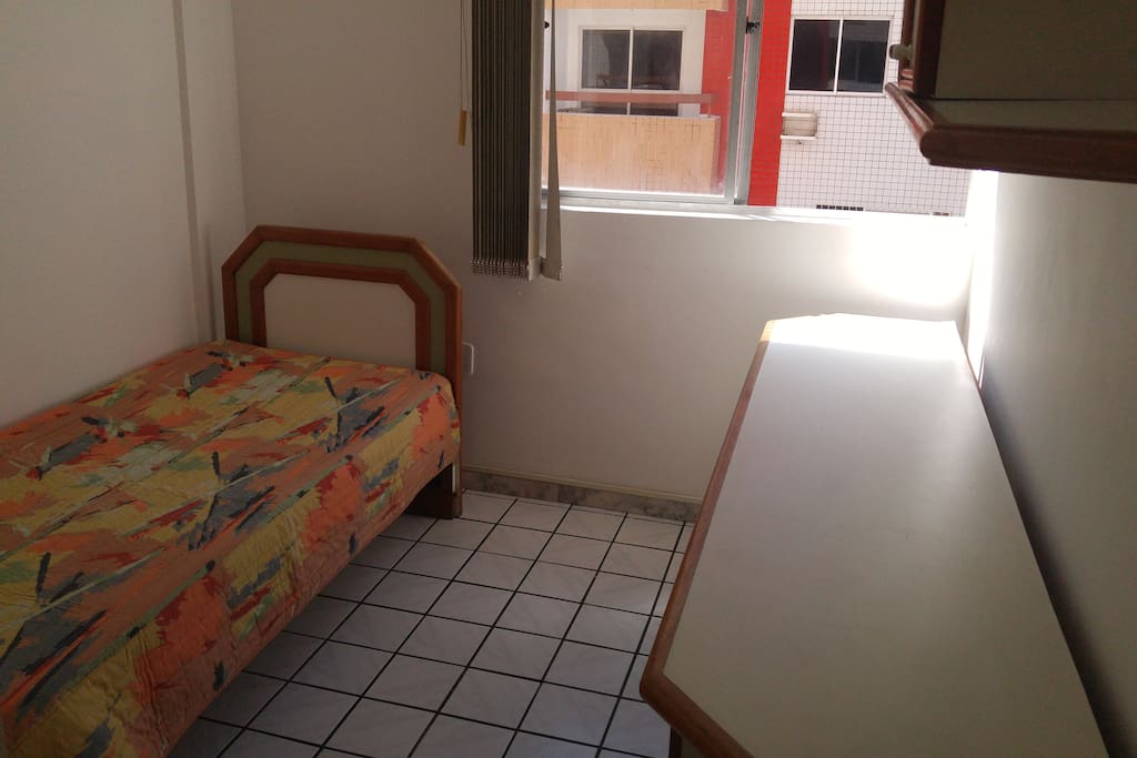 Quarto Solteiro 01