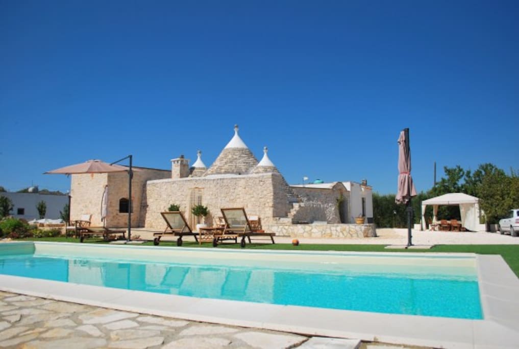 paradise trullo - ostuni - DIMORALUCIA. i t