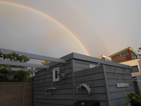 Popular Airbnb listing: Cozy Beachhouse (70) in Zandvoort in Zandvoort Noord