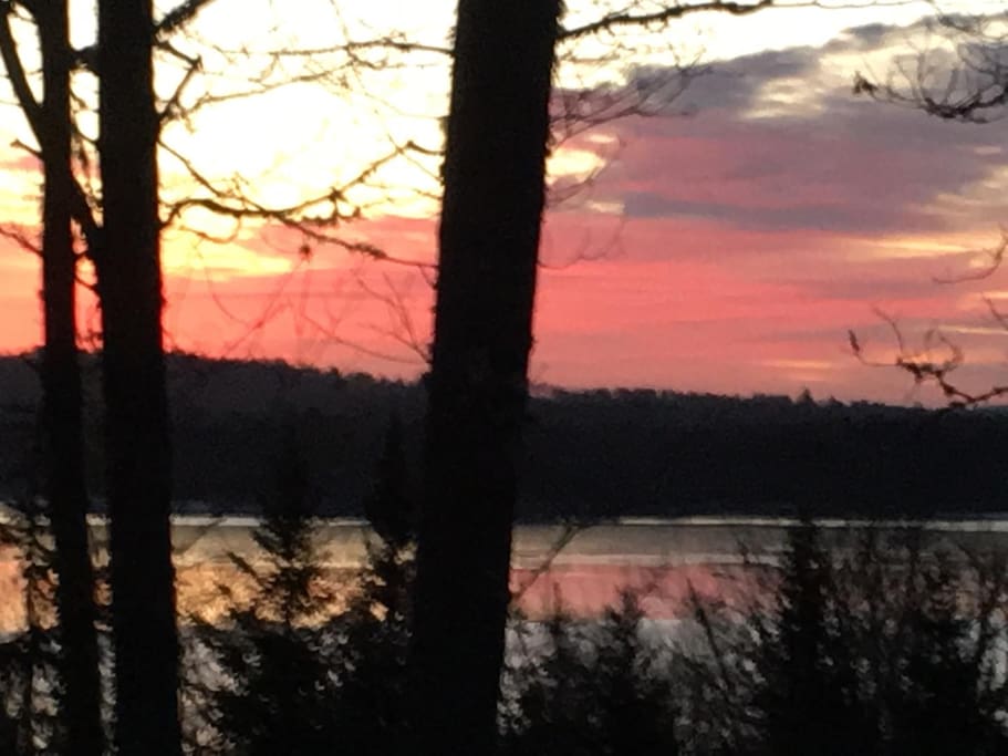 Sunset over Borgels Point
