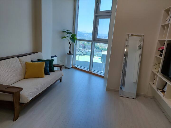 Ulsan Vacation Rentals & Homes Ulsan, South Korea Airbnb