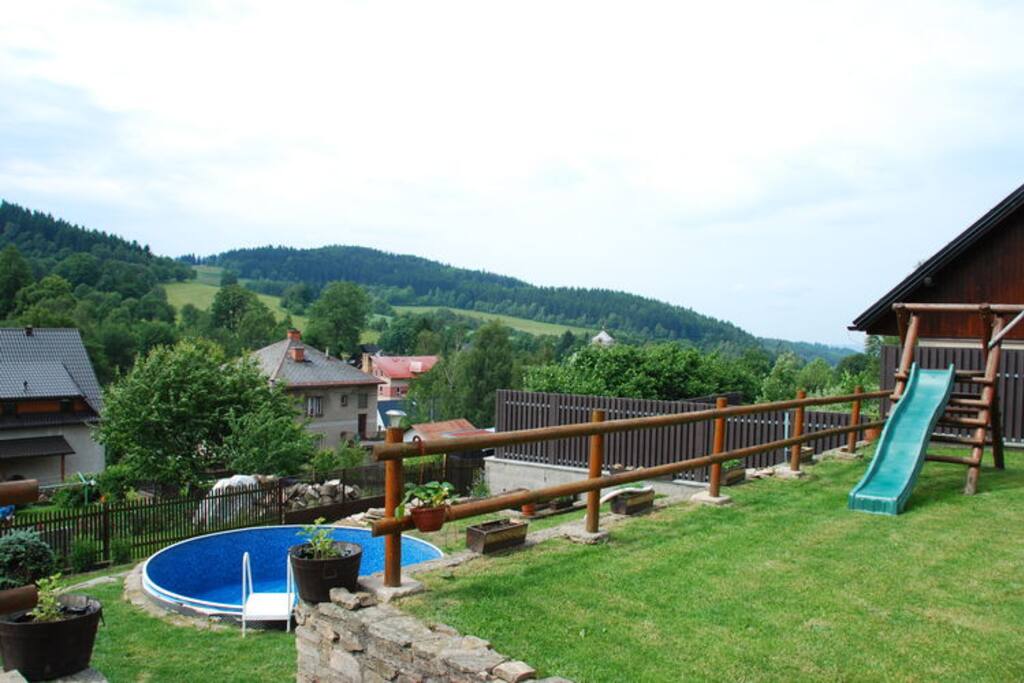 Swimming pool & Jungle Gym