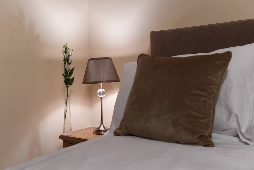 This luxurious room is en-suite featuring decor and furnishing in keeping with this period residence. Sit back, unwind and forget about the rest of the world in quaint bedroom stylishly decorated in a traditional country house style.
