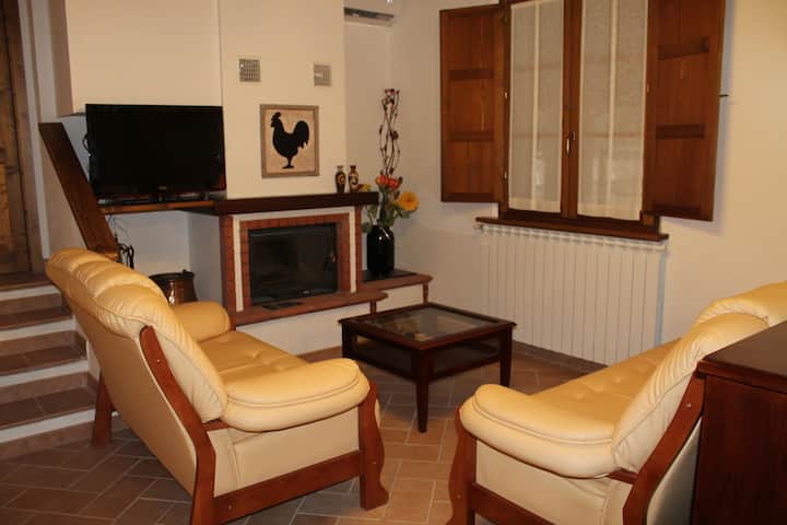Country House, Situated In Val D'orcia - San Quirico d'Orcia