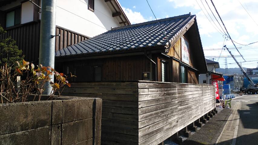 Transparent Top Vacation Rental Listings In Kochi