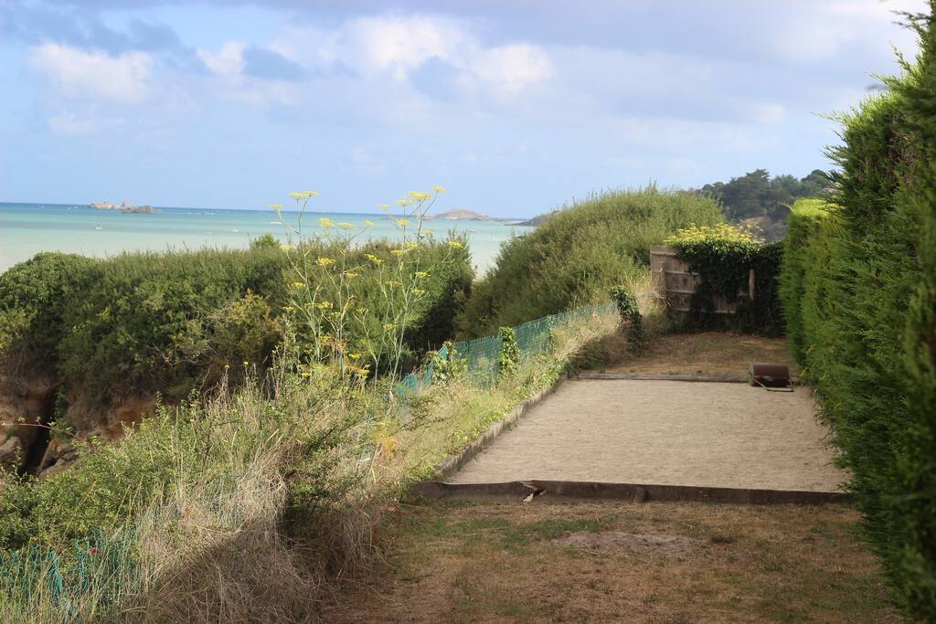 terrain de pétanque