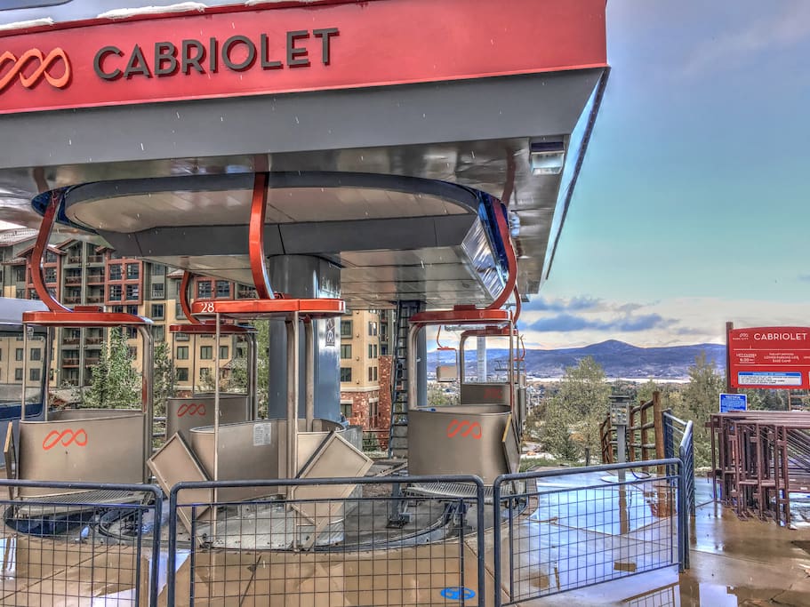Minutes to the Cabriolet Lift for your ride to the Canyons Resort