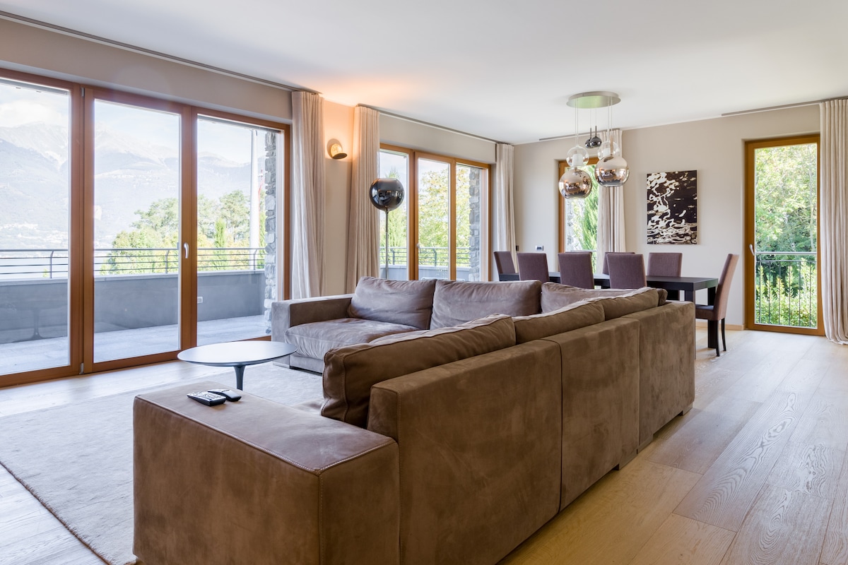 Top Airbnb: Luxury Villa Apartment | SPA & Private heated pool à Colico
