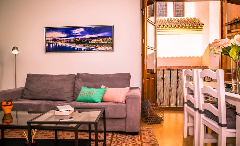 Malaga Old Town Boutique Suite