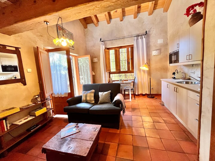 Charming house 2 pers. Sotosalbos 17km Segovia