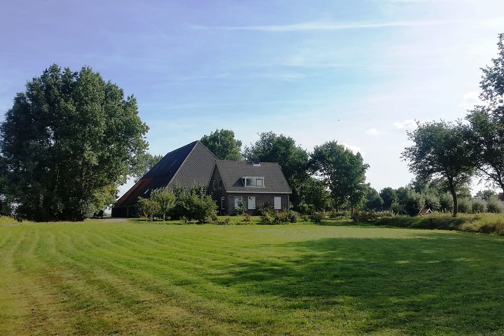 Voorkant boerderij