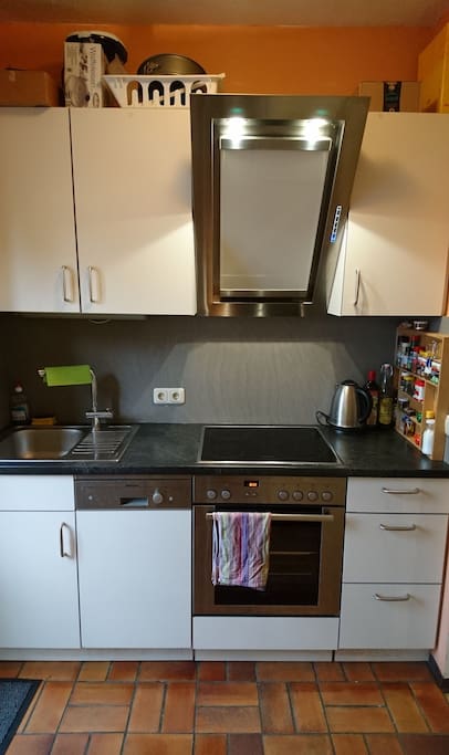 You may use my small but fully equipped kitchen, please clean up after cooking ;)